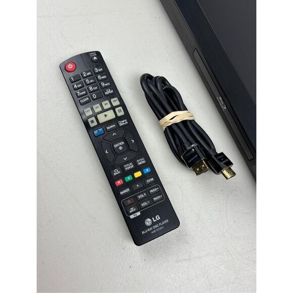 LG 3D Blu-Ray Player BD645 Full HD1080P Dolby Digital Plus BD Live w/ Remote - Picture 12 of 13